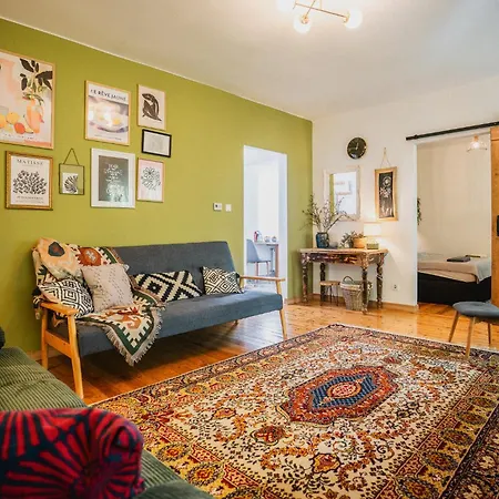 Apartment Bohemia *